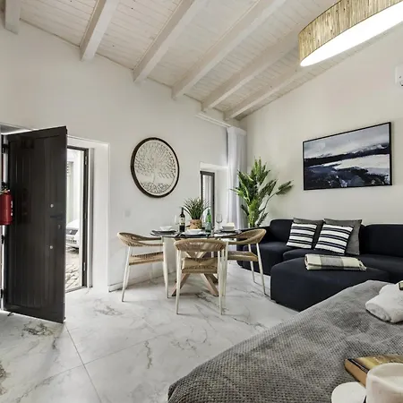 Alcacarias 20 Holiday home *